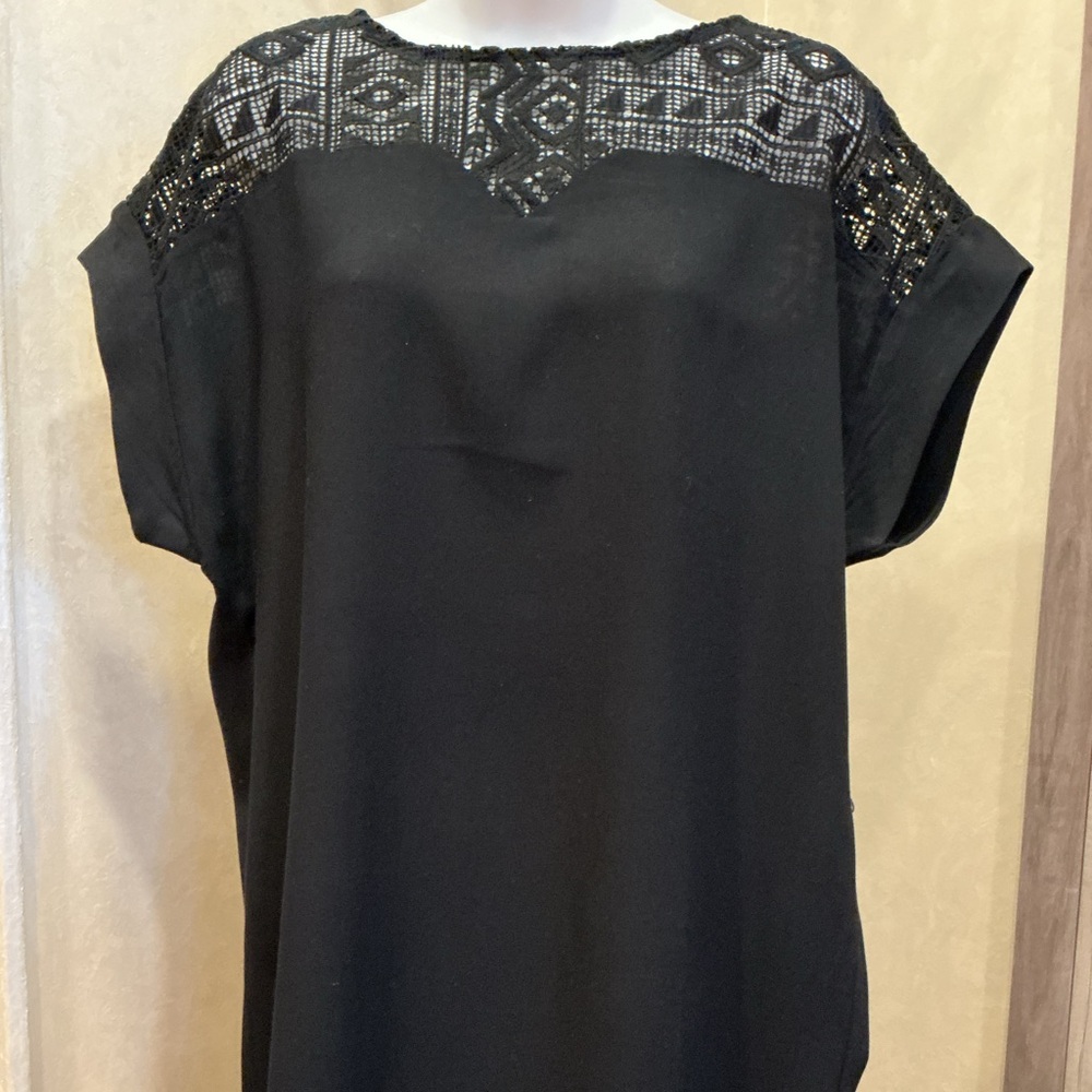 Short Sleeves Summer breathing Black Lace Women's Dress mid length size M Medium